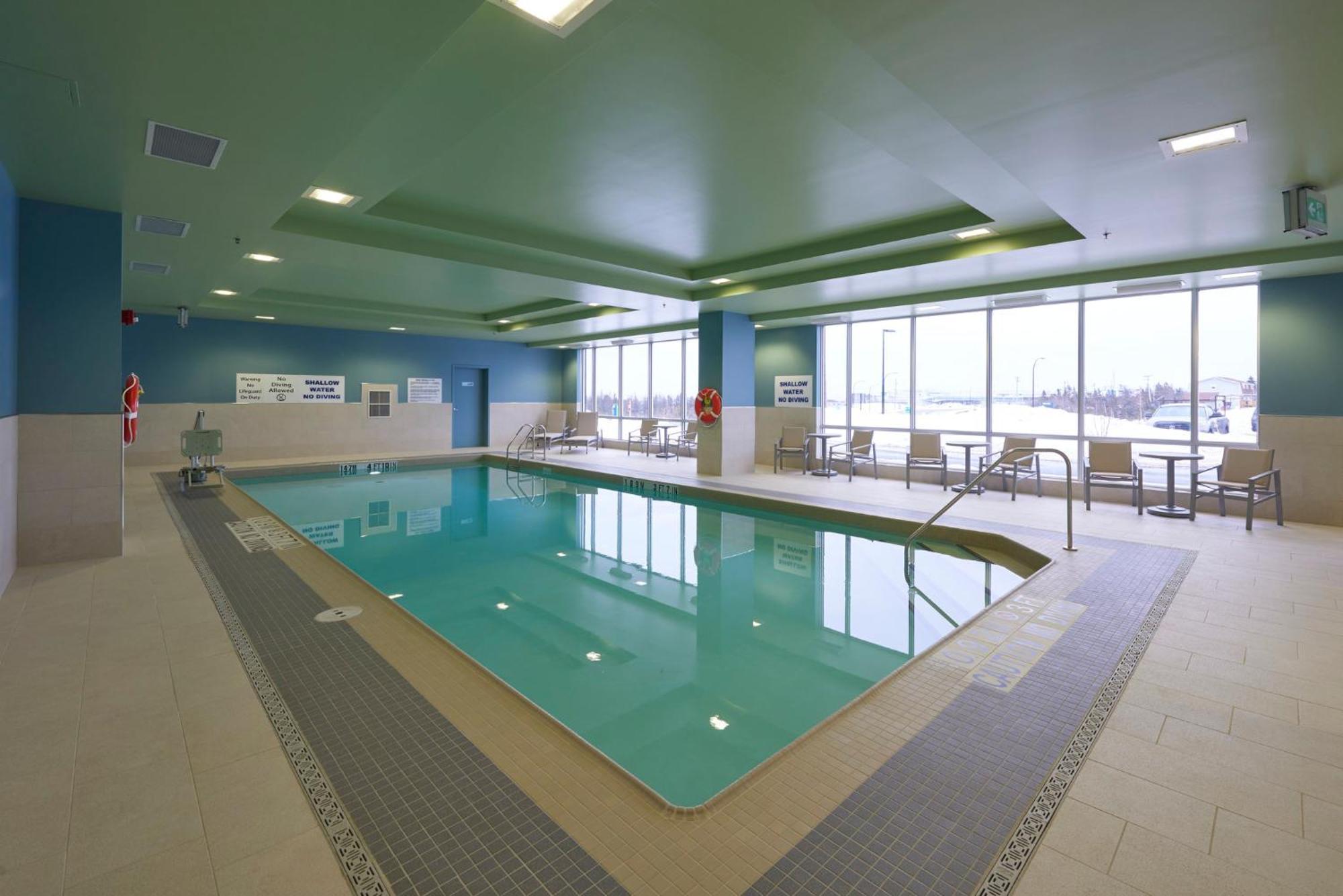 Holiday Inn Express & Suites St. John'S Airport By Ihg Buitenkant foto